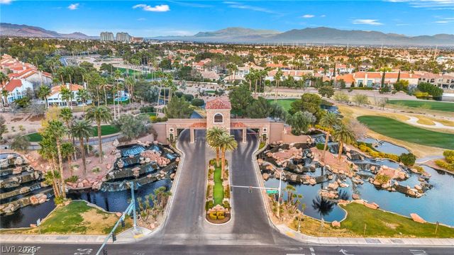 8964 Echo Ridge Drive, Las Vegas, NV 89117