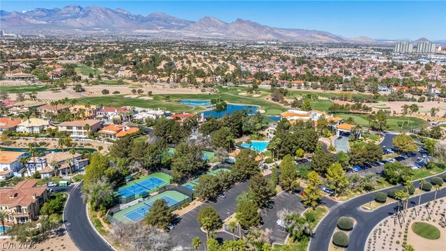 8964 Echo Ridge Drive, Las Vegas, NV 89117