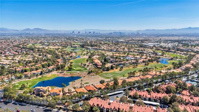 8964 Echo Ridge Drive, Las Vegas, NV 89117