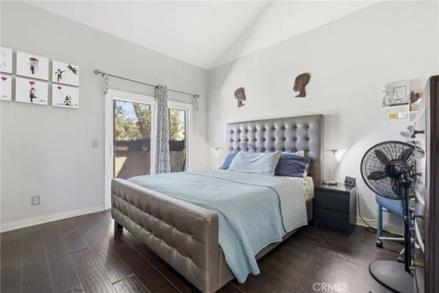 905 Hyde Court, Costa Mesa, CA 92626