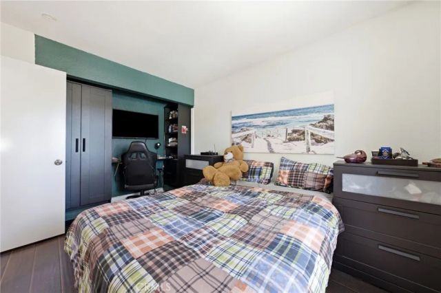 905 Hyde Court, Costa Mesa, CA 92626