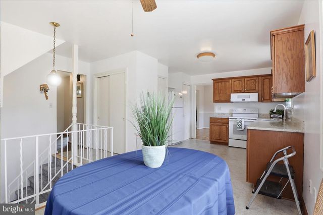 16405 KEATS TER, Rockville, MD 20855