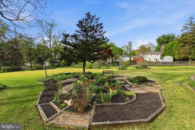 16405 KEATS TER, Rockville, MD 20855