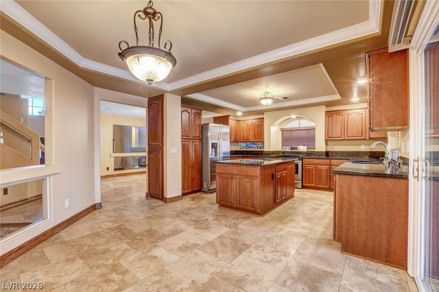 6734 Coronado Crest Avenue, Las Vegas, NV 89139