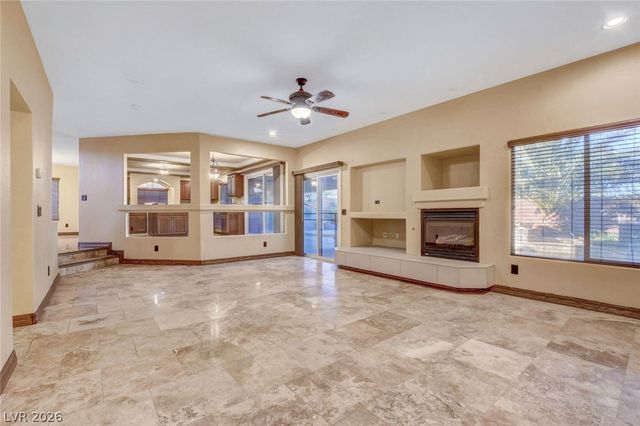6734 Coronado Crest Avenue, Las Vegas, NV 89139