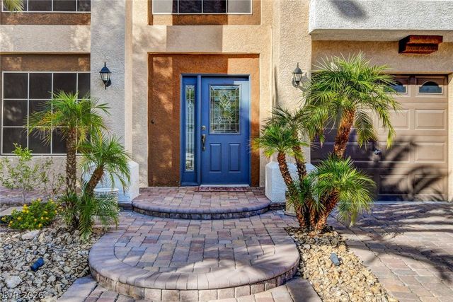 6734 Coronado Crest Avenue, Las Vegas, NV 89139