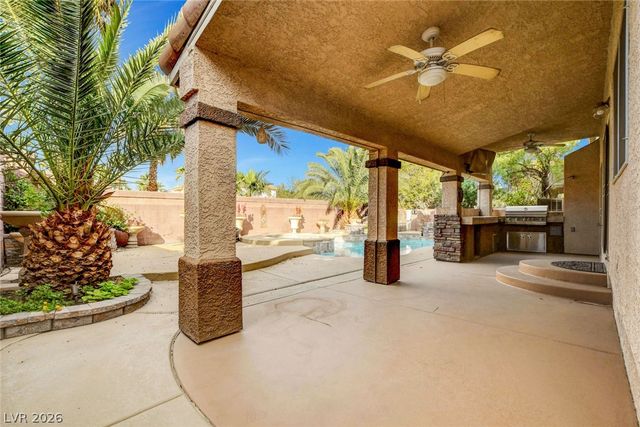 6734 Coronado Crest Avenue, Las Vegas, NV 89139