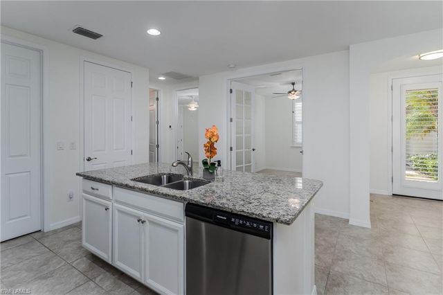 14939 EDGEWATER CIR, Naples, FL 34114