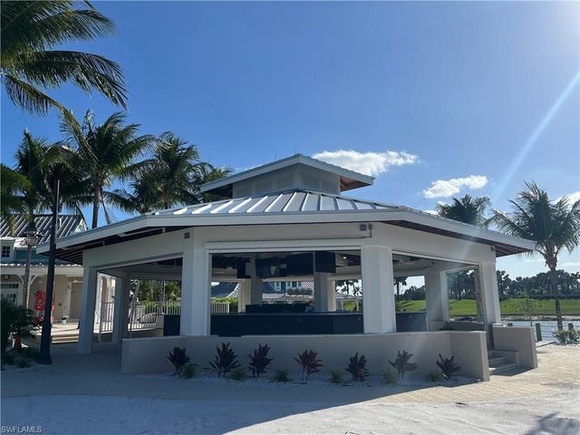 14939 EDGEWATER CIR, Naples, FL 34114
