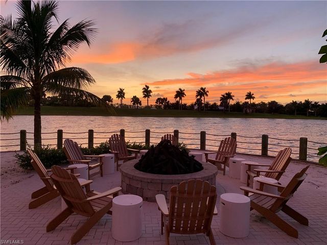 14939 EDGEWATER CIR, Naples, FL 34114