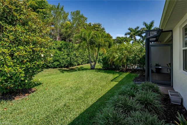 14939 EDGEWATER CIR, Naples, FL 34114