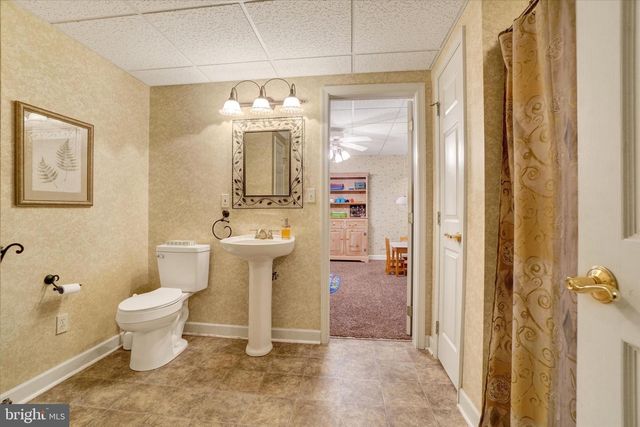 3698 SORREL RIDGE LN, York, PA 17406