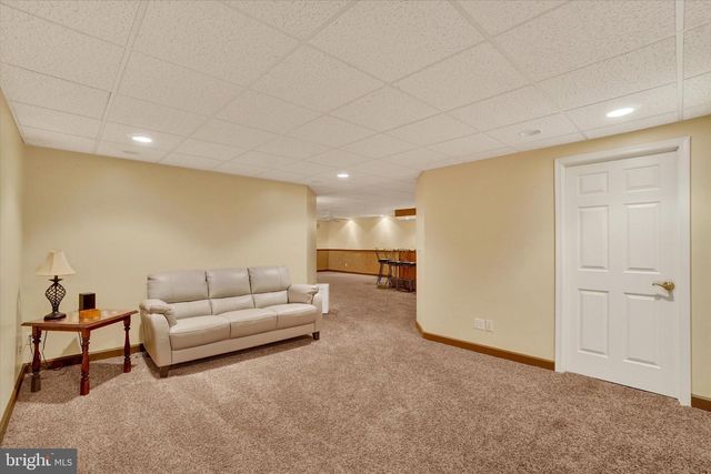 3698 SORREL RIDGE LN, York, PA 17406