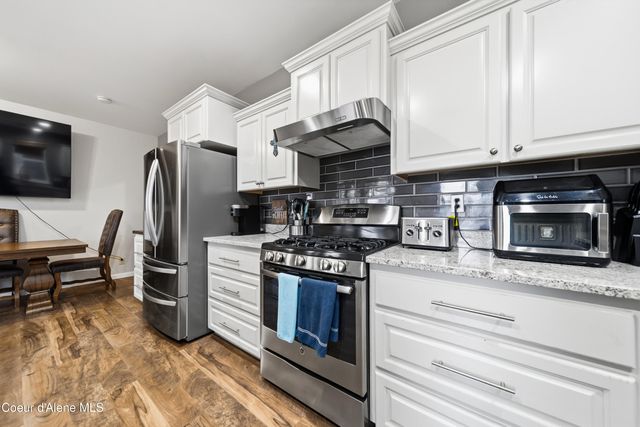 9066 W Ridge Line Ln, Coeur D'alene, ID 83814