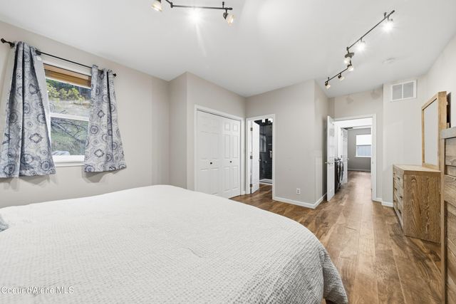 9066 W Ridge Line Ln, Coeur D'alene, ID 83814