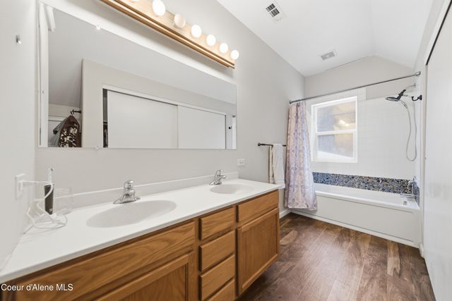 9066 W Ridge Line Ln, Coeur D'alene, ID 83814