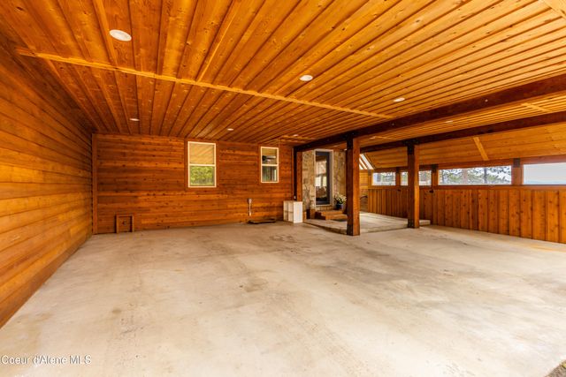 9066 W Ridge Line Ln, Coeur D'alene, ID 83814