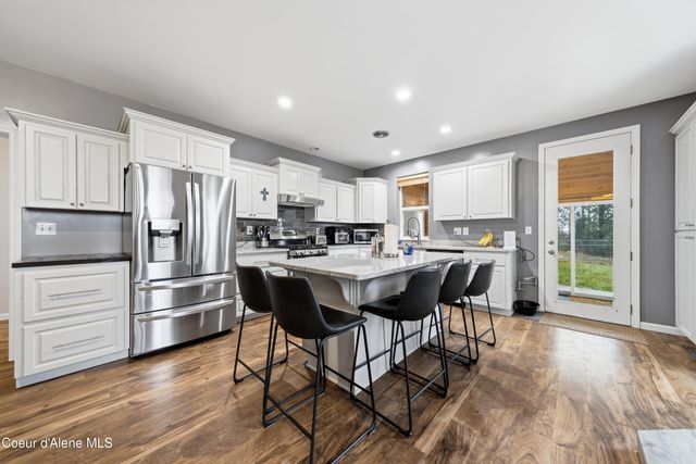 9066 W Ridge Line Ln, Coeur D'alene, ID 83814