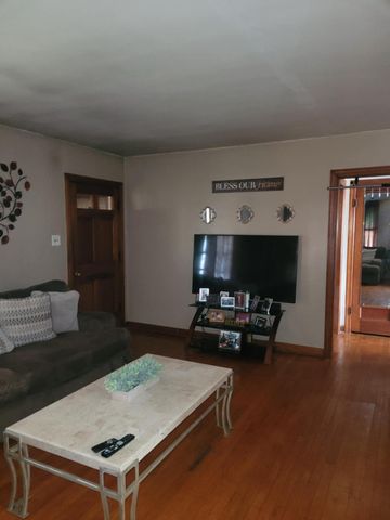 817 173rd Place, Hammond, IN 46324