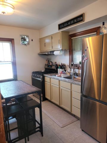 817 173rd Place, Hammond, IN 46324