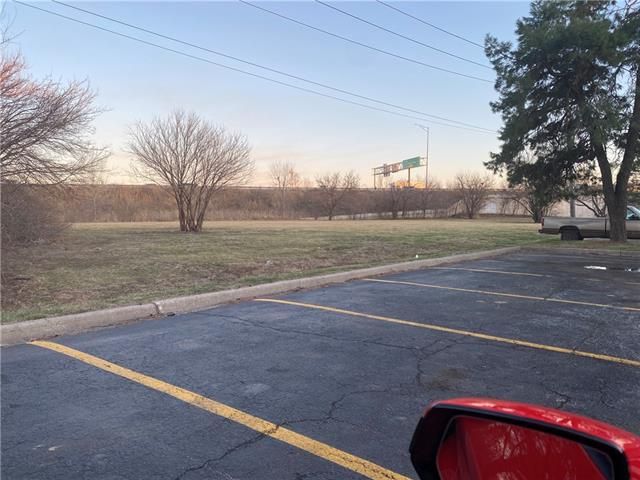 Armour Road, North Kansas City, MO 64116