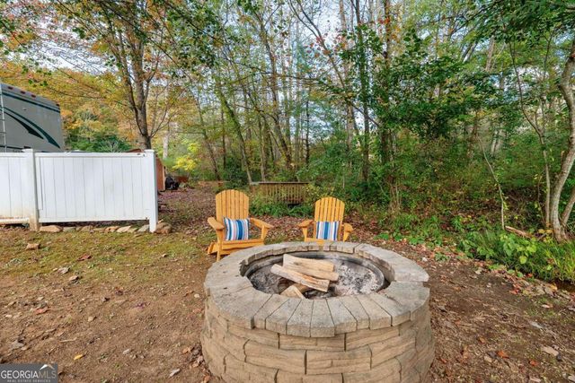 114 Bear Bend, Blairsville, GA 30512