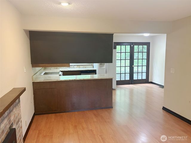 24404 SE Mirrormont Boulevard, Issaquah, WA 98027