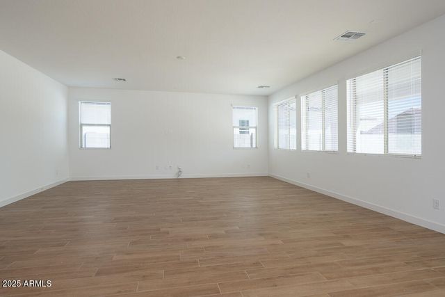 40113 N Alameda Drive, San Tan Valley, AZ 85140