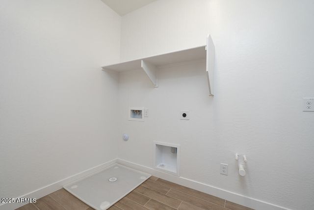 40113 N Alameda Drive, San Tan Valley, AZ 85140