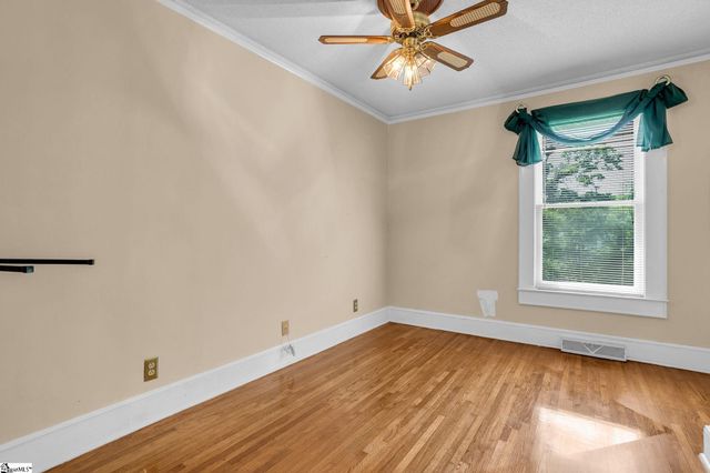 12 First Baptist Church Road, Piedmont, SC 29673
