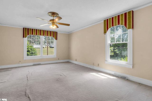 12 First Baptist Church Road, Piedmont, SC 29673