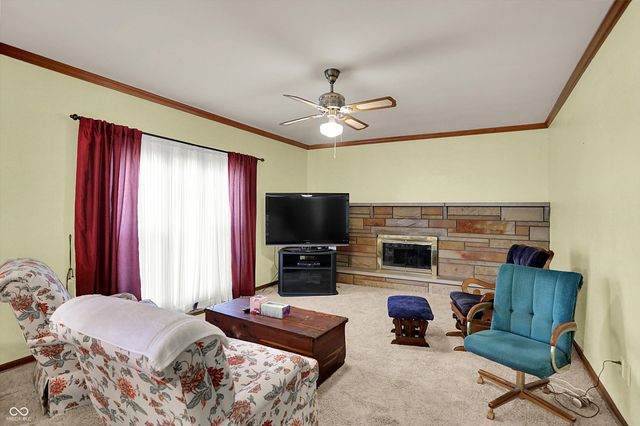 2104 Radcliffe Avenue, Indianapolis, IN 46227