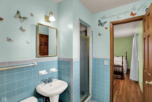 2104 Radcliffe Avenue, Indianapolis, IN 46227