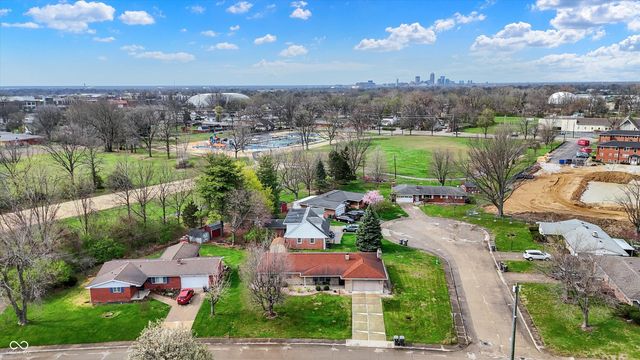 2104 Radcliffe Avenue, Indianapolis, IN 46227