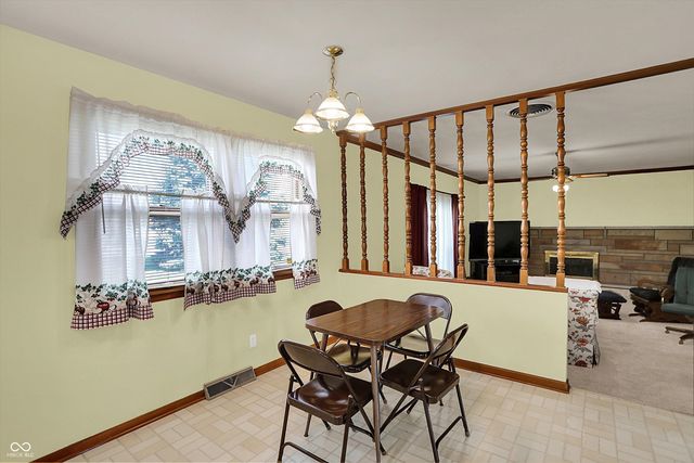 2104 Radcliffe Avenue, Indianapolis, IN 46227