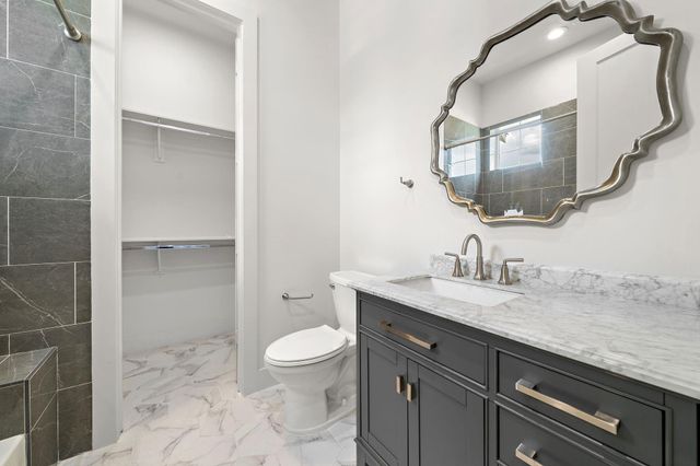 1003 Wakefield Drive, Houston, TX 77018