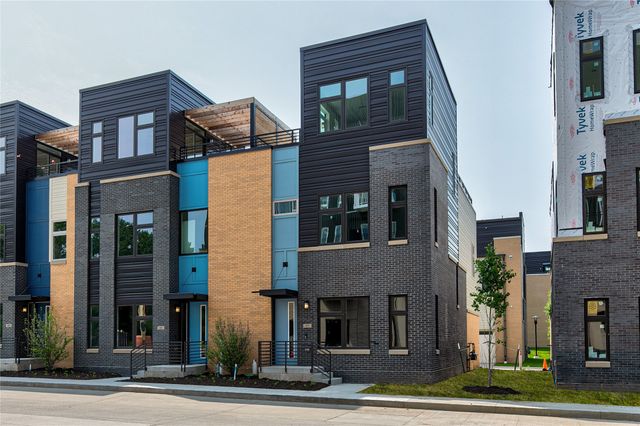 217 Maple Street, Des Moines, IA 50309