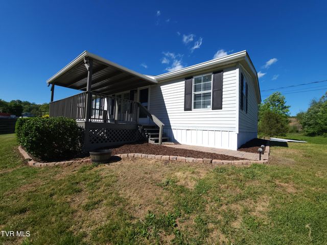 1993 Feathers Chapel Road, Blountville, TN 37617