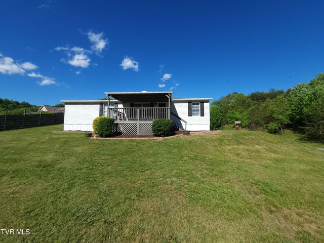 1993 Feathers Chapel Road, Blountville, TN 37617