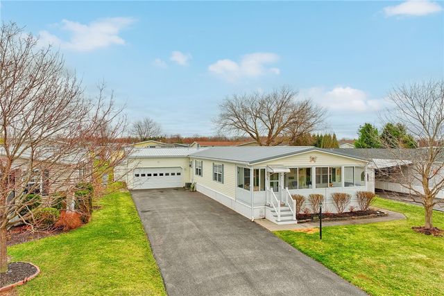 1015 Volkman Drive, Victor, NY 14564