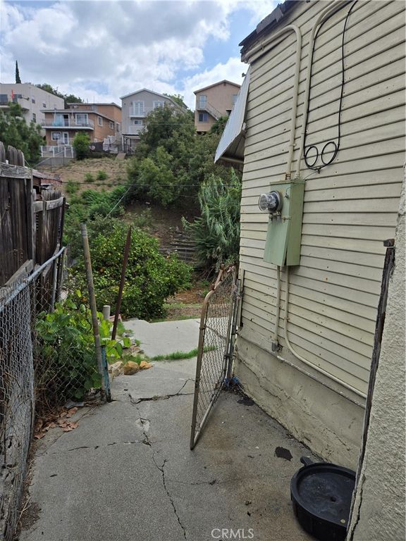 4018 Guardia, Los Angeles, CA 90032 — photo 5
