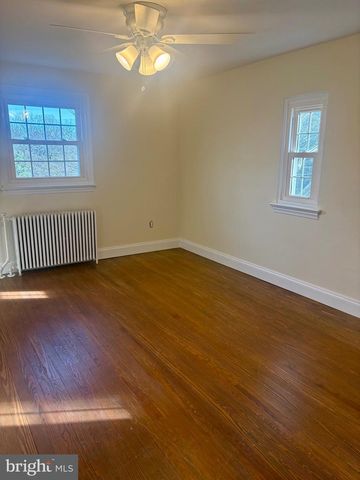 405 HILLCREST RD, York, PA 17403