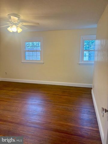 405 HILLCREST RD, York, PA 17403