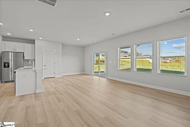 105 Bechler Drive, Gray Court, SC 29645