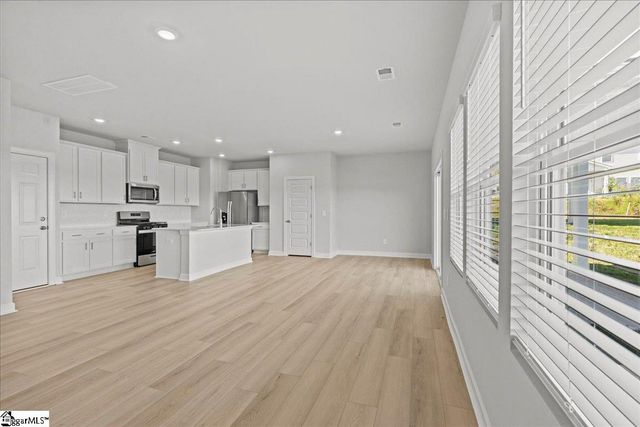 105 Bechler Drive, Gray Court, SC 29645