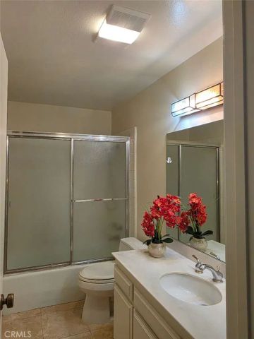 825 S Golden West Avenue 8, Arcadia, CA 91007