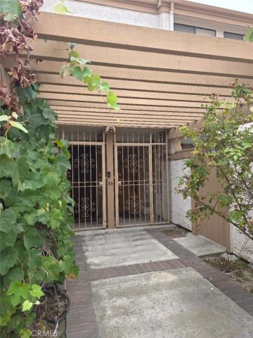 825 S Golden West Avenue 8, Arcadia, CA 91007