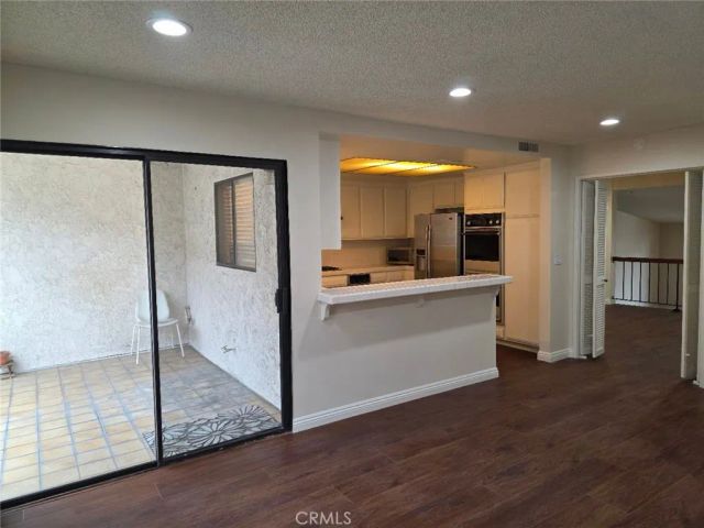 825 S Golden West Avenue 8, Arcadia, CA 91007