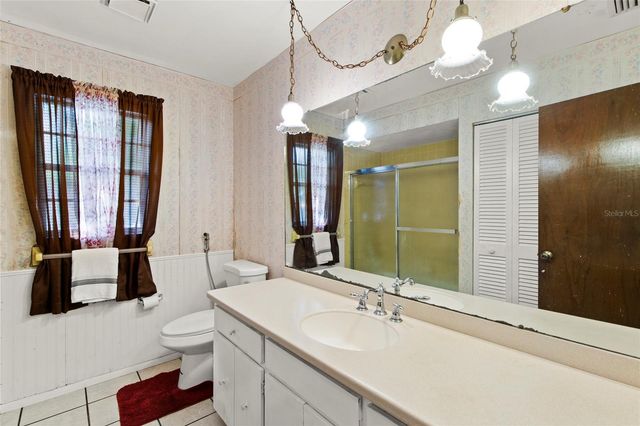 2804 W 27TH AVE DR, Bradenton, FL 34205