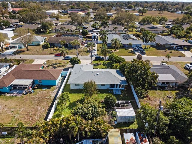 2804 W 27TH AVE DR, Bradenton, FL 34205